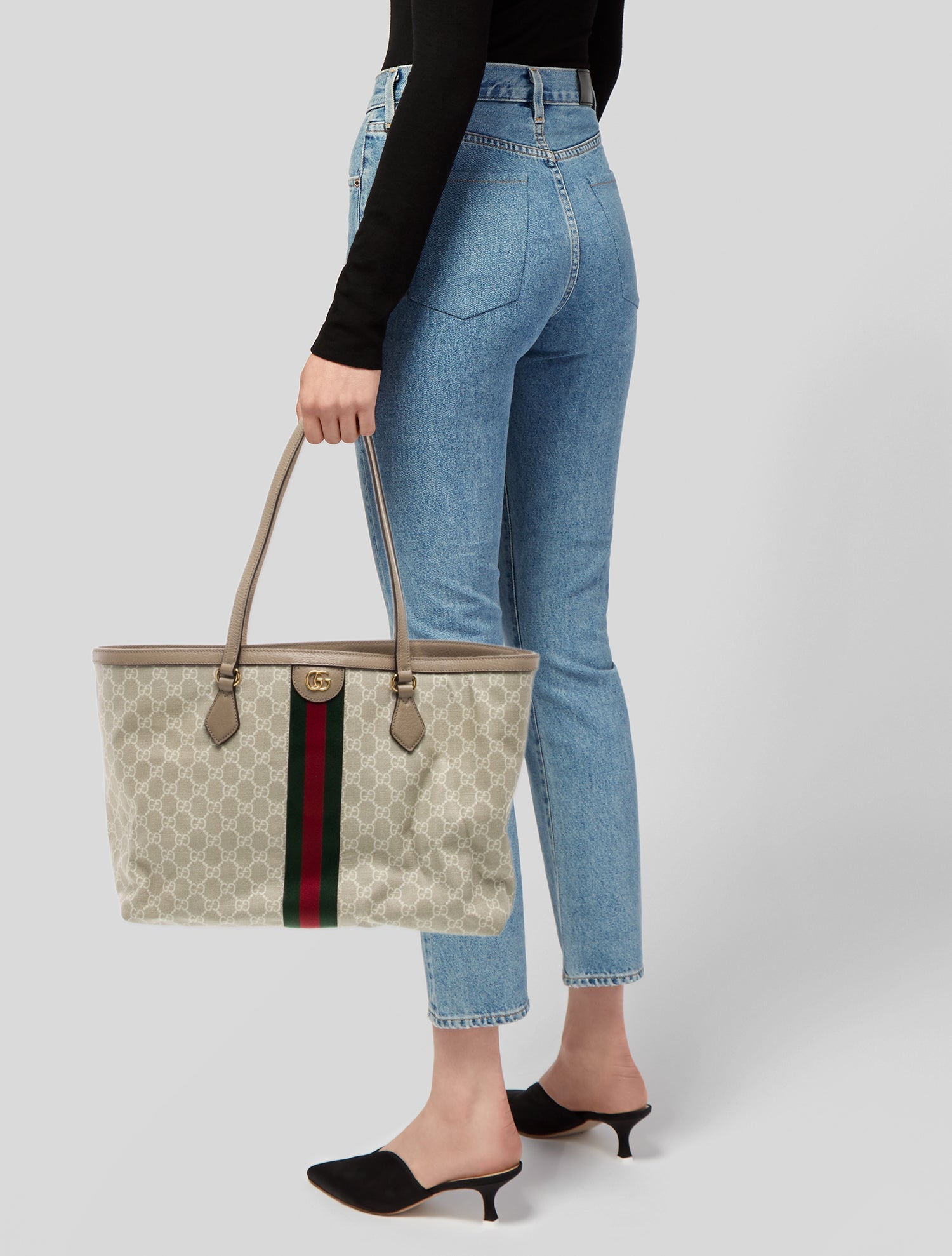 Gucci GG Supreme Ophidia Medium