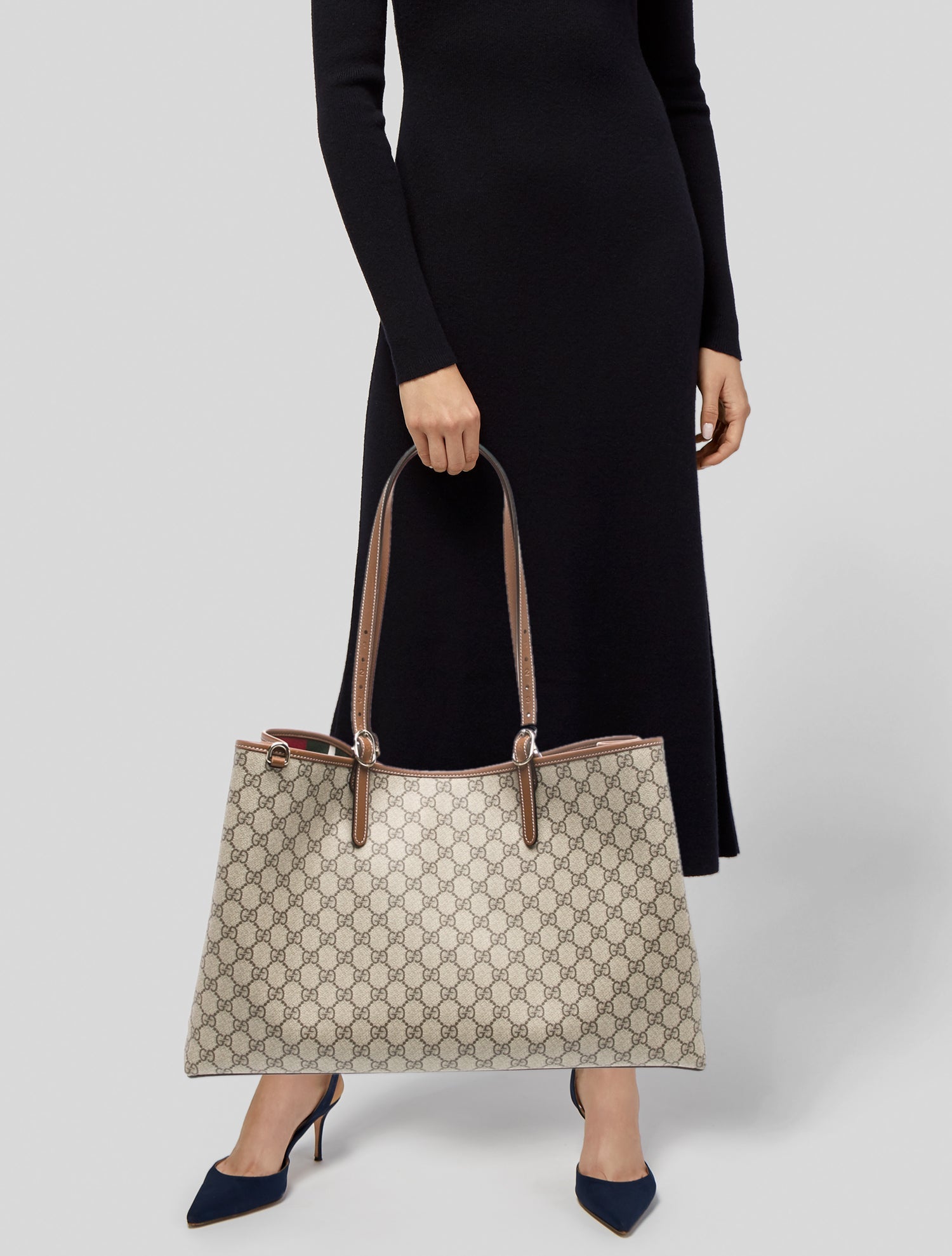 Gucci GG Supreme Emblem Large w/ Tags