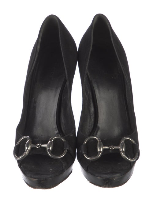 Gucci Horsebit Accent Suede Pumps