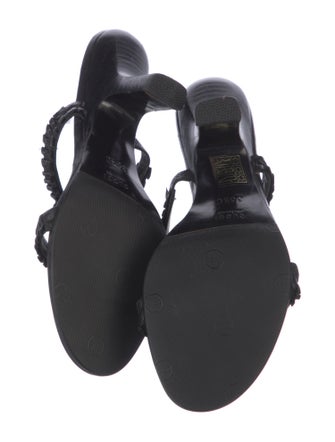 Gucci Leather Ruffle Embellishment Slides