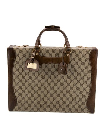 Gucci GG Supreme Trunk