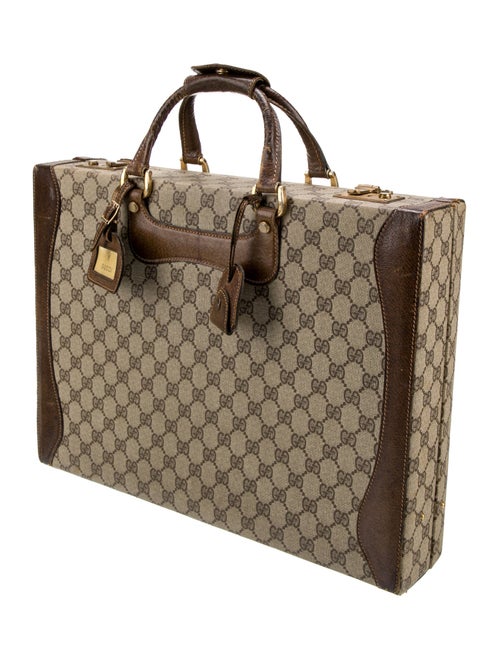 Gucci GG Supreme Trunk