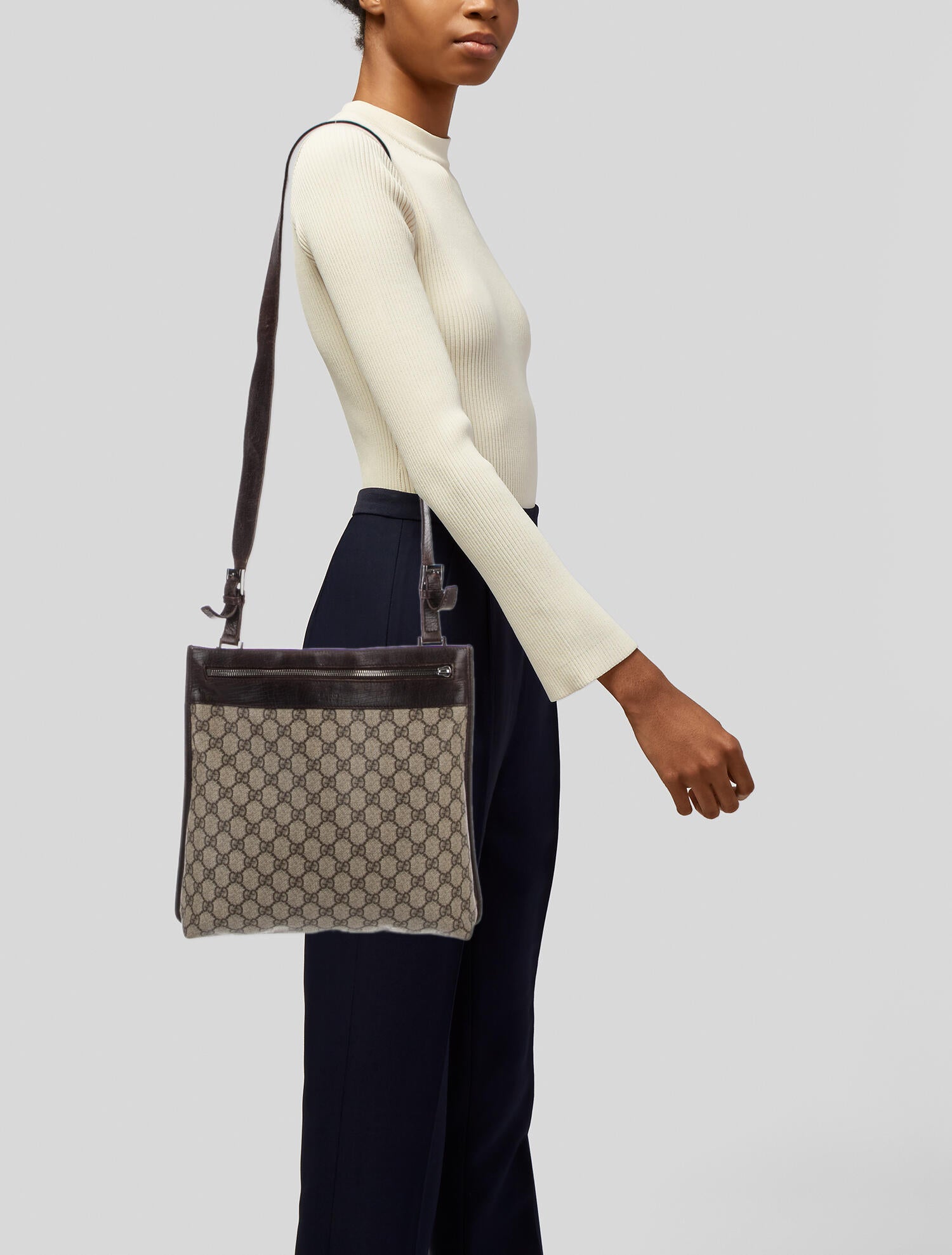 Gucci GG Supreme Messenger Bag