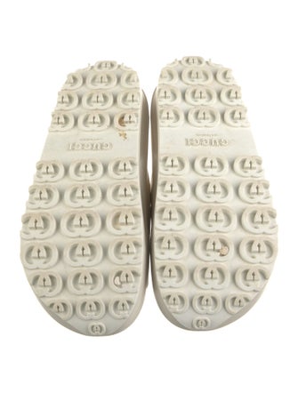 Gucci Interlocking G Logo Rubber Slides