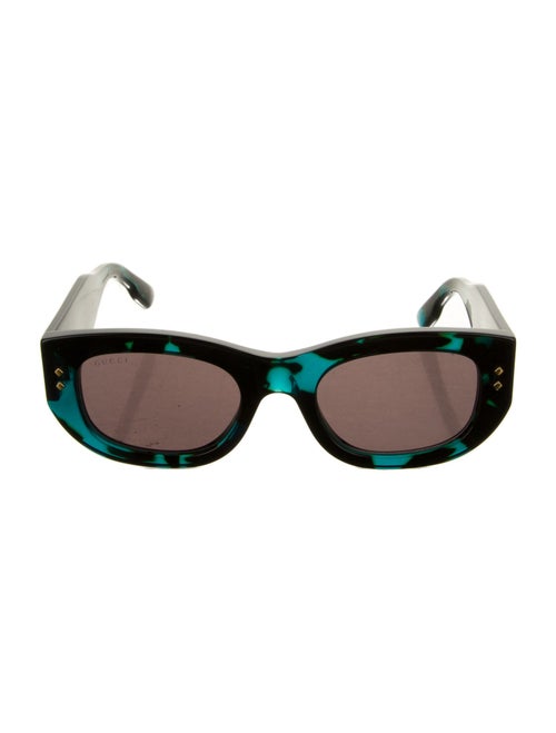 Gucci Oversize Tinted Sunglasses