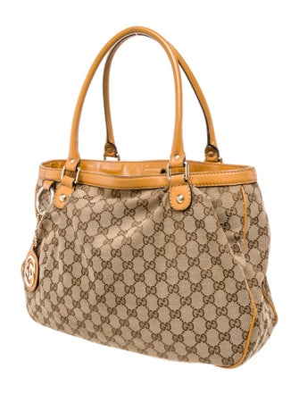 Gucci GG Canvas Sukey Medium