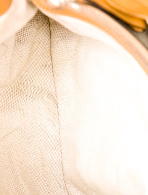 Gucci GG Canvas Sukey Medium