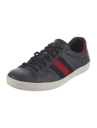 Gucci GG Supreme Sneakers