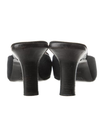 Gucci Interlocking G Logo Leather Trim Embellishment Mules