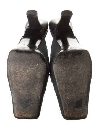 Gucci Interlocking G Logo Leather Trim Embellishment Mules