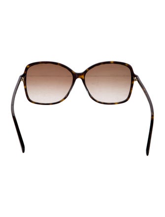 Gucci Oversize Gradient Sunglasses