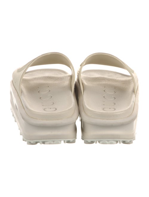 Gucci Interlocking G Logo Rubber Slides