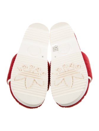 Gucci GG Logo Terry Cloth Slides