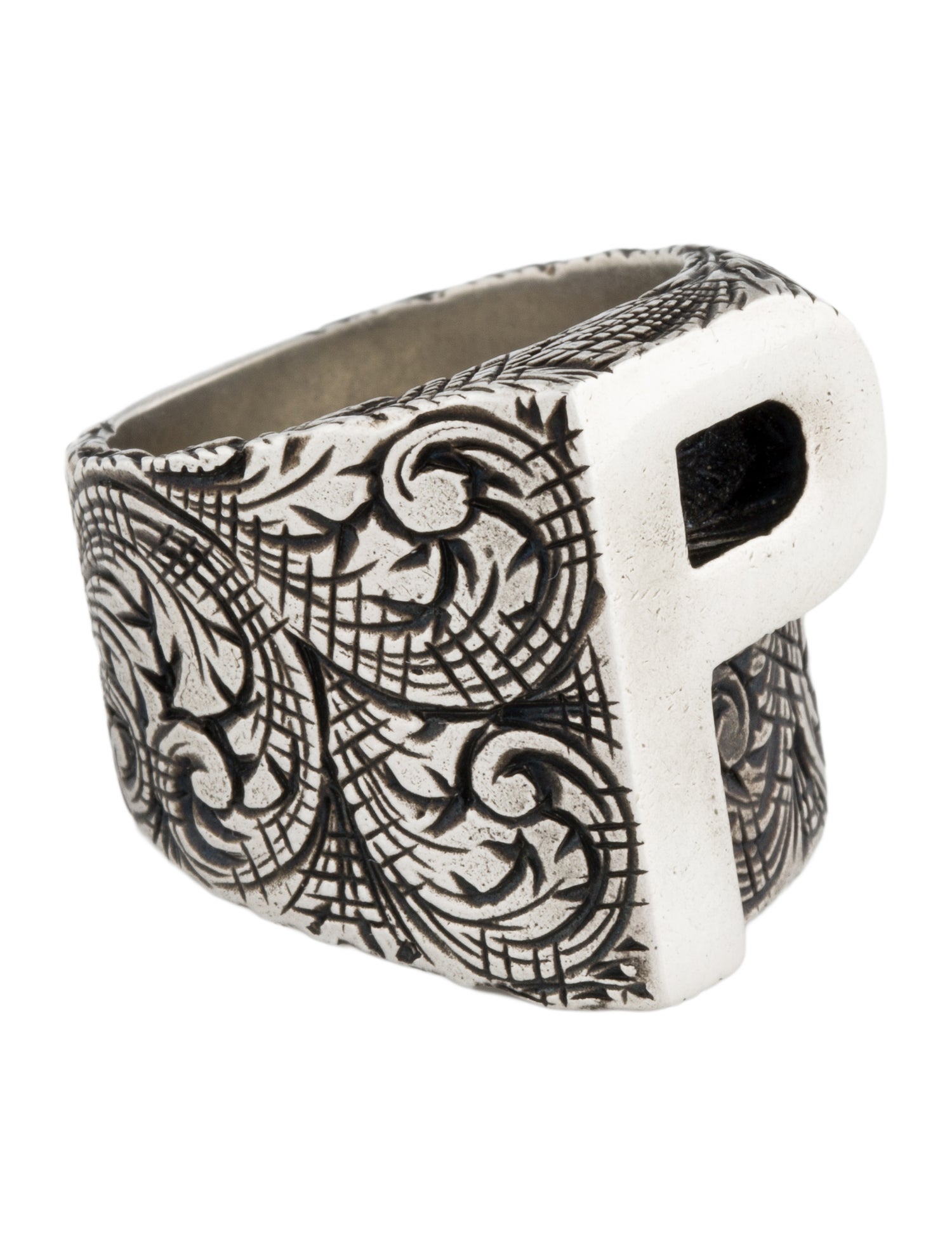 Gucci Letter 'P' Signet Ring