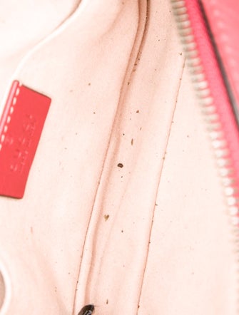 Gucci GG Signature Marmont