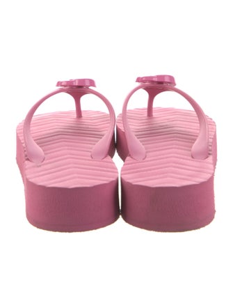 Gucci Double G Logo Rubber Flip Flops