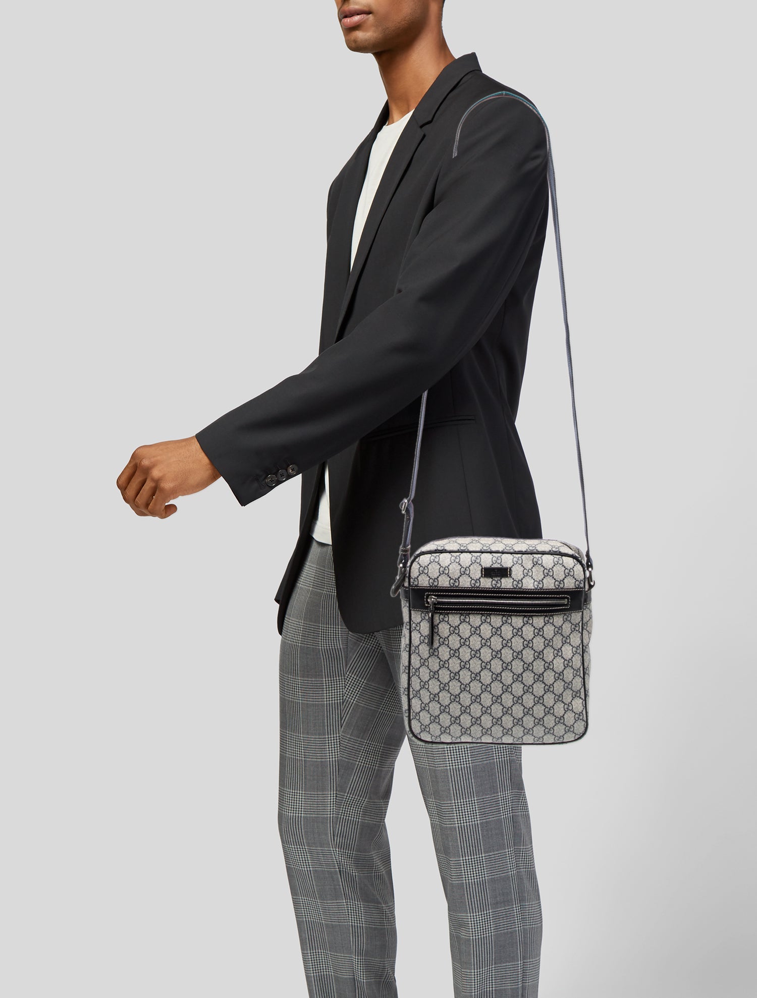 Gucci GG Supreme Messenger Bag