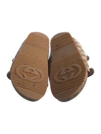 Gucci GG Canvas Canvas Slides