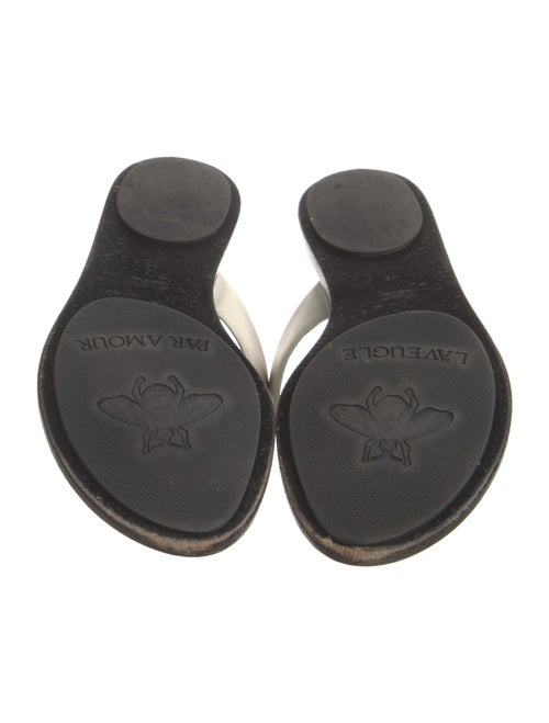 Gucci Running GG Logo Leather Flip Flops
