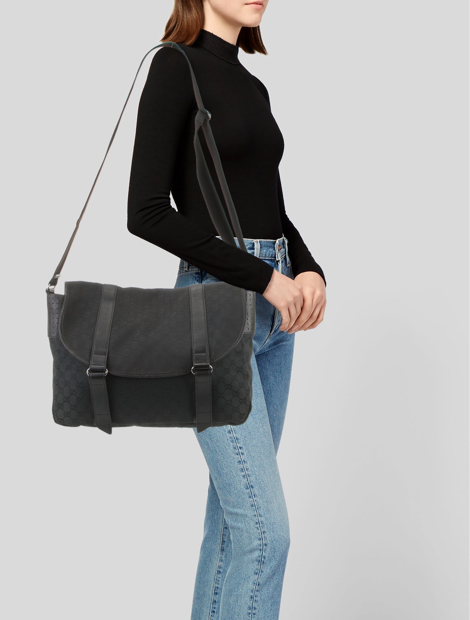 Gucci GG Canvas Messenger Bag