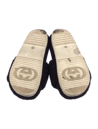 Gucci Interlocking G Logo Shearling Slides