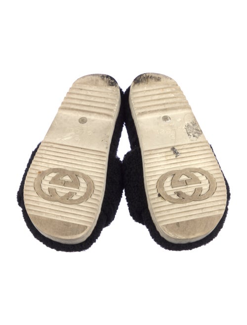 Gucci Interlocking G Logo Shearling Slides