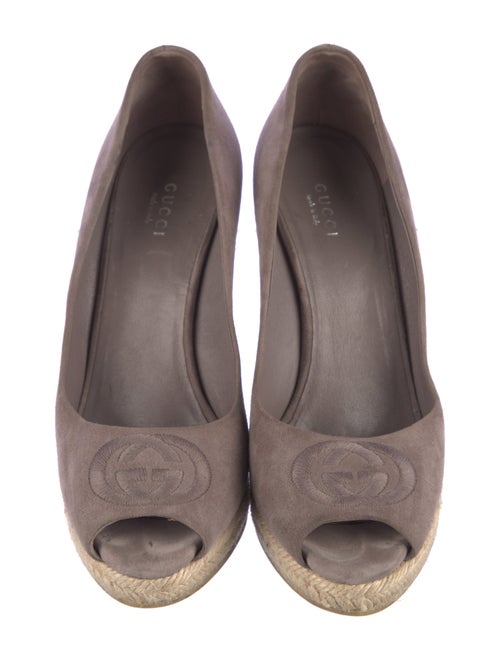 Gucci Interlocking G Logo Suede Pumps
