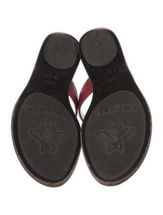 Gucci Double G Logo Leather Flip Flops