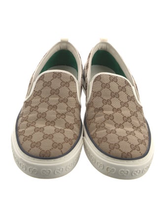 Gucci GG Canvas Canvas Sneakers