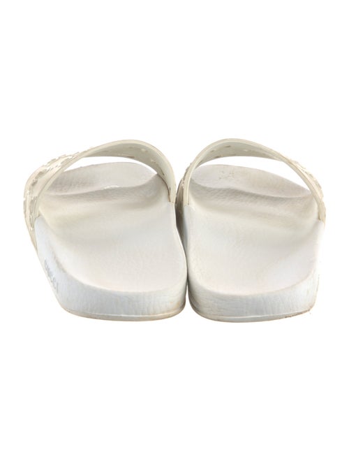 Gucci GG Logo Rubber Slides