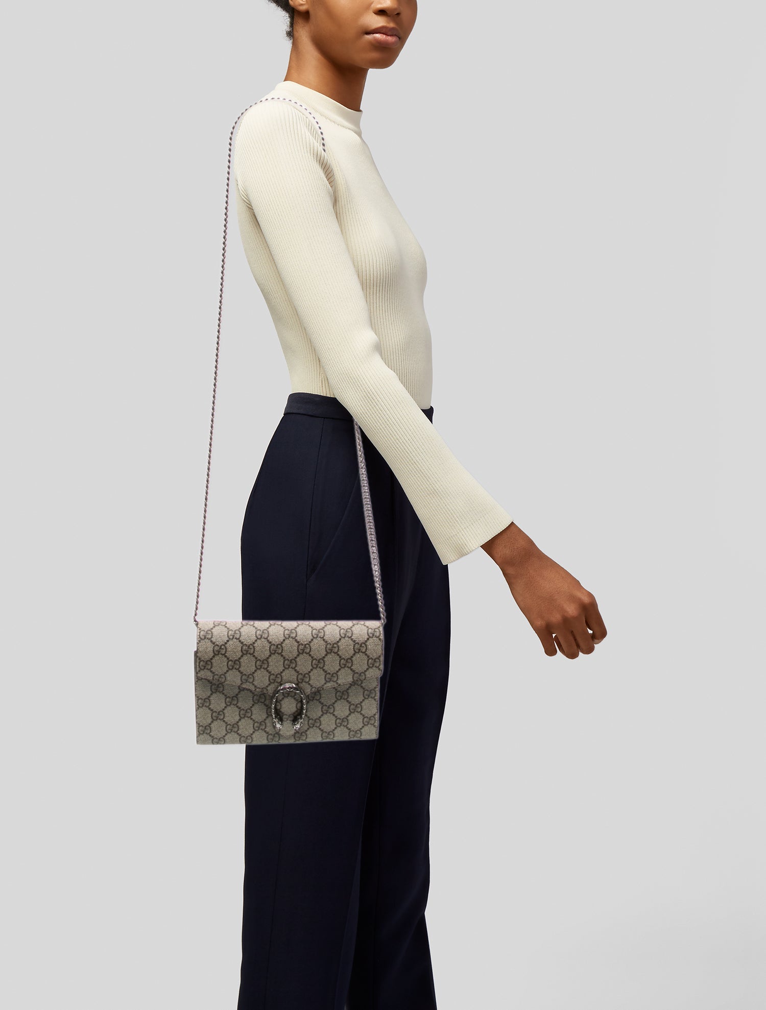 【希少】DIOR Oblique Jacquard Shoulder Bag Dior Oblique Jacquard Zipped Pouch with Strap – Justin Reed
