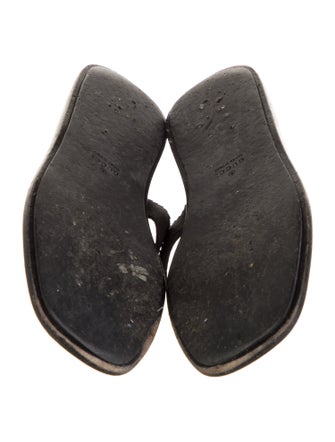 Gucci Interlocking G Logo T-Strap Sandals