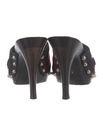 Gucci GG Canvas Canvas Slides