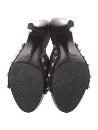 Gucci GG Canvas Canvas Slides