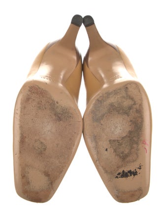 Gucci Interlocking G Logo Leather Pumps