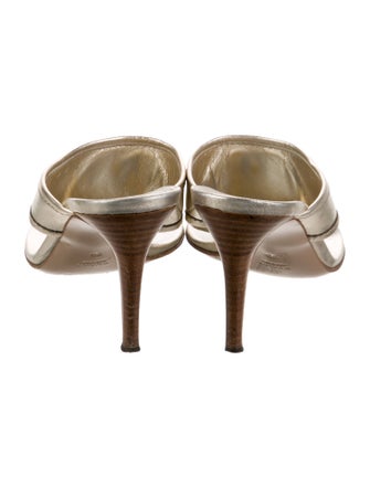 Gucci Interlocking G Logo Leather Slides