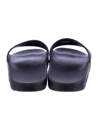 Gucci Interlocking G Logo Rubber Slides
