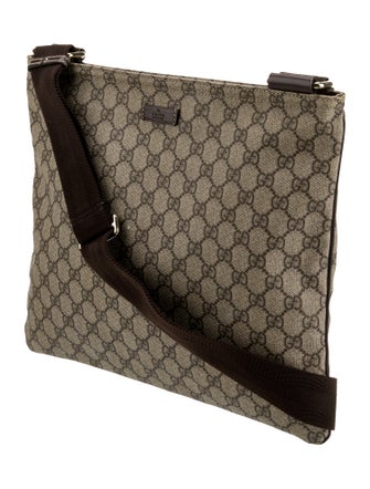 Gucci GG Supreme Messenger Bag Medium