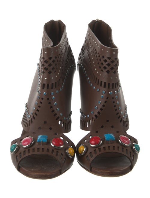 Gucci Leather Printed Pumps