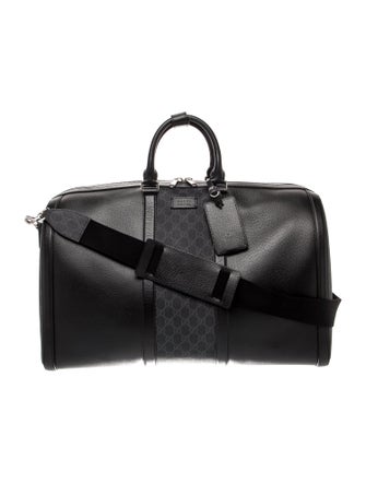 Gucci GG Supreme Weekender Bag