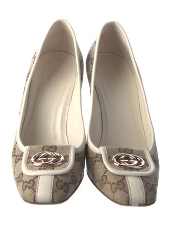 Gucci GG Canvas Canvas Pumps