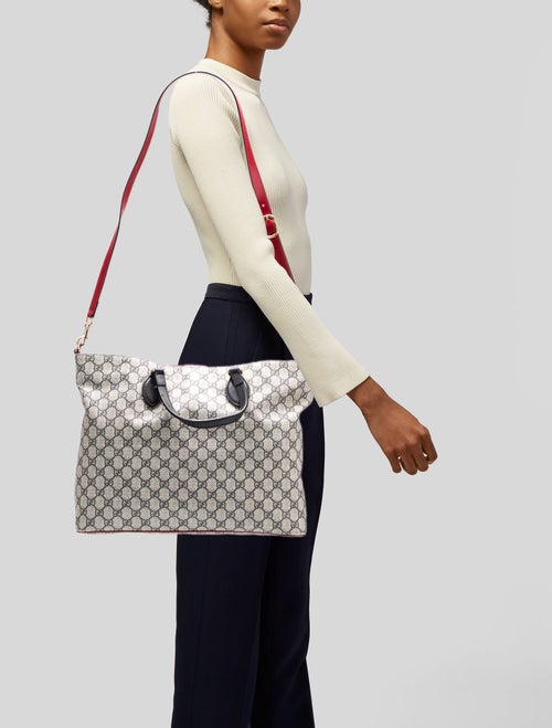 Gucci GG Supreme Soft Medium