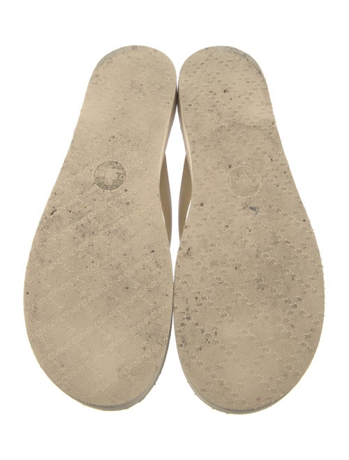 Gucci Double G Logo Rubber Flip Flops