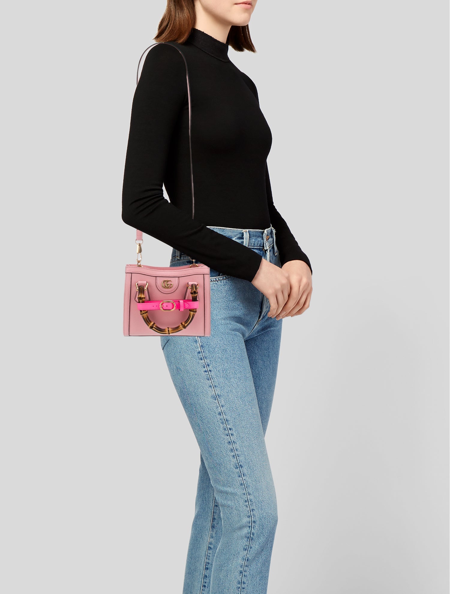 Gucci Double G Diana