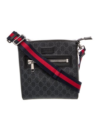 Gucci GG Supreme Messenger Bag