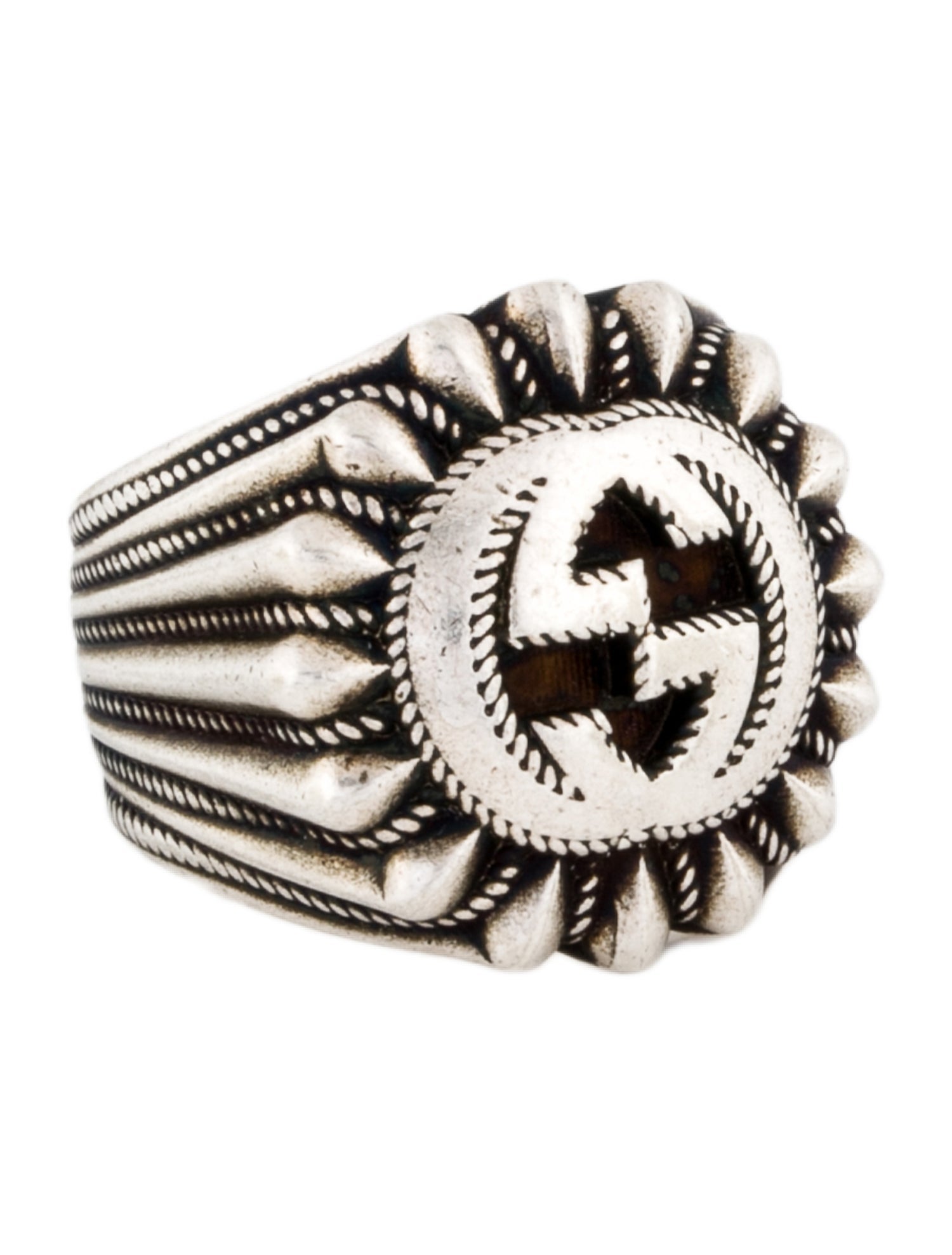 Gucci Interlocking G Engraved Cocktail Ring