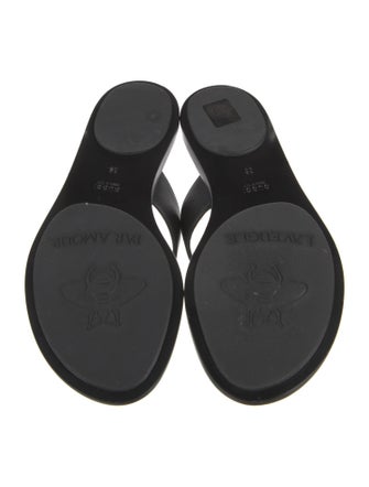 Gucci Marmont Double G Logo Slides