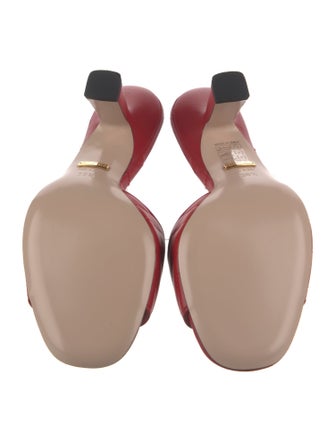 Gucci Running GG Logo Leather Slides