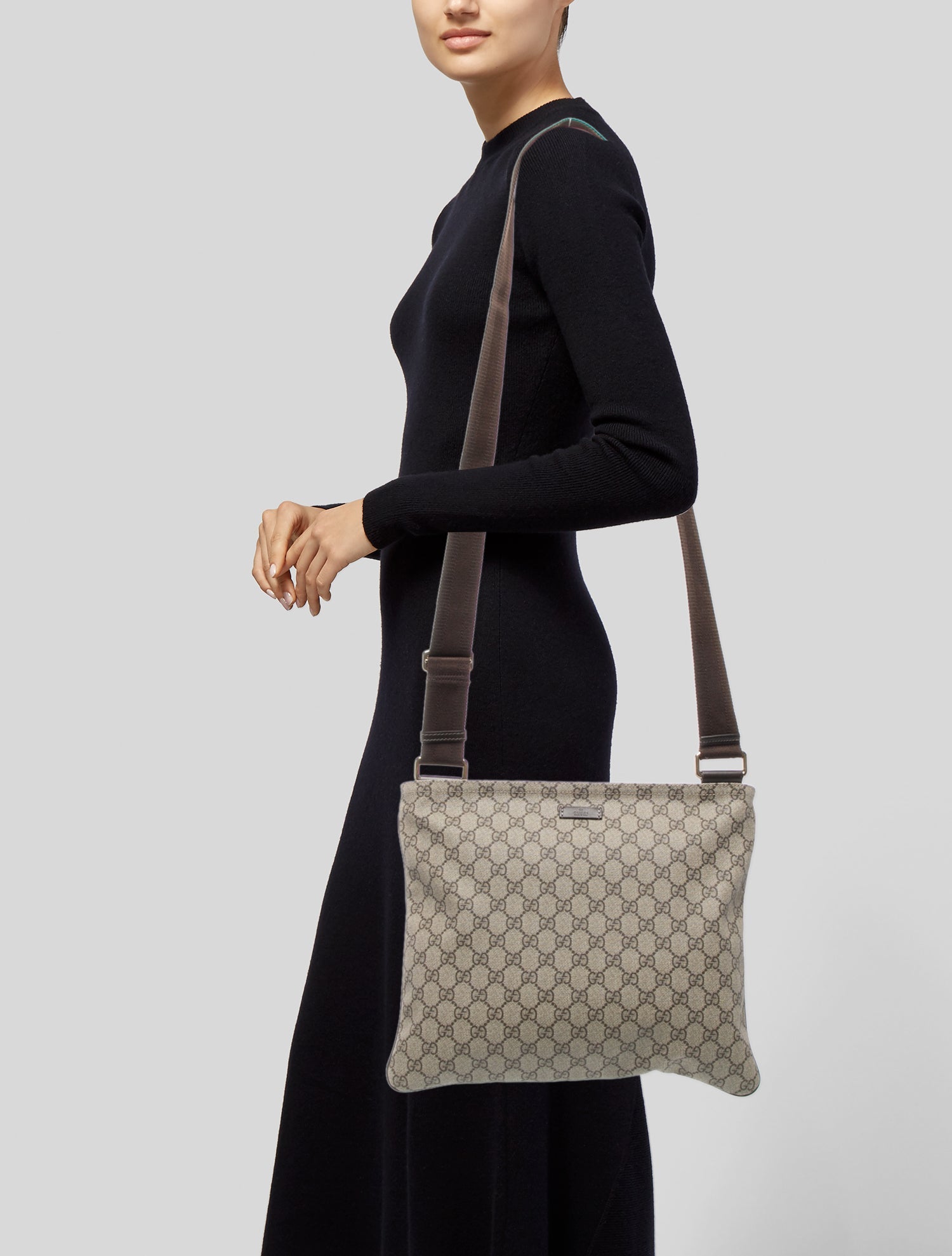 Gucci GG Supreme Messenger Bag