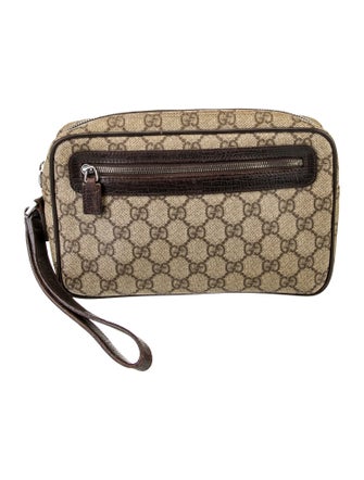 Gucci GG Supreme Clutch